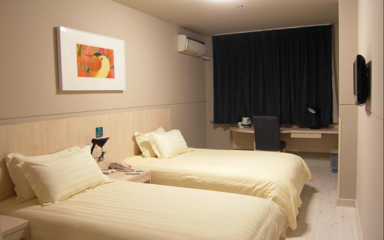 Jinjiang Inn Shenyang North Railway Station Huigong Square מראה חיצוני תמונה