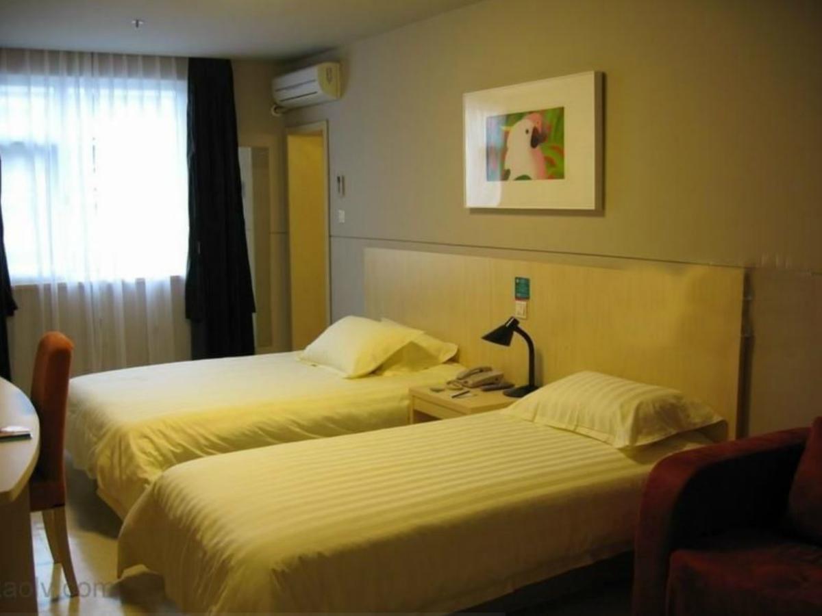 Jinjiang Inn Shenyang North Railway Station Huigong Square מראה חיצוני תמונה